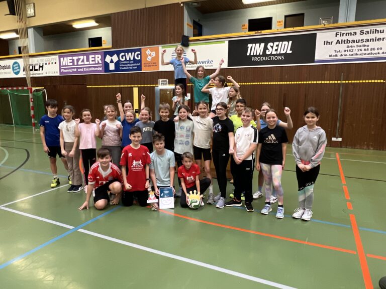 Brennballturnier 2025: Teamgeist, Begeisterung und jede Menge Spaß